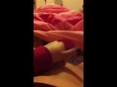 Moaning Girl Cums while Playing with her Clit
