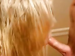 Blonde girl gives a blowjob and gets cum for lunch 