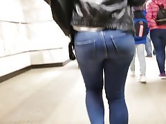 Tight booty round ass